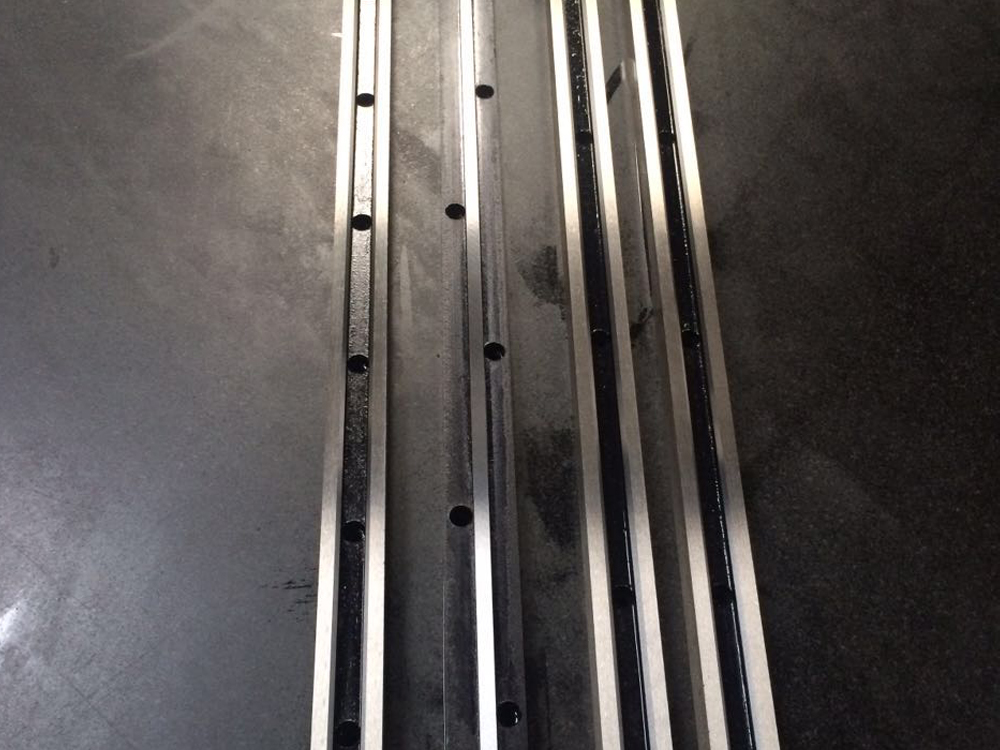 機(jī)床導(dǎo)鑲鋼軌